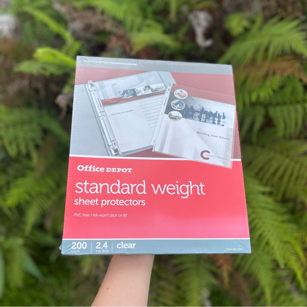 NEW Office Depot Brand Standard Weight Sheet Protectors, Pack Of 200